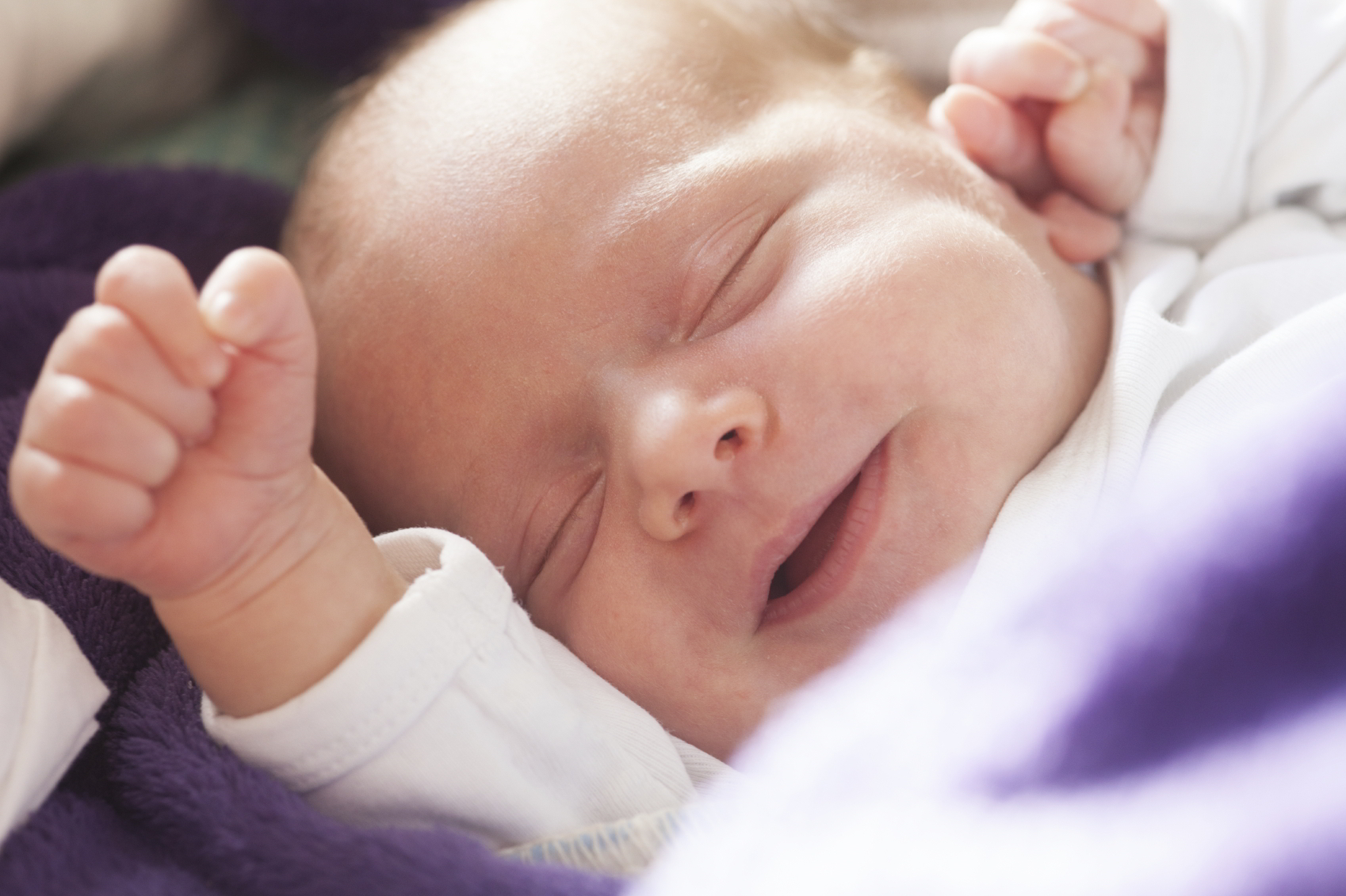 iStock_000041076198_Medium Majas fødsel - Vandet gik om morgenen