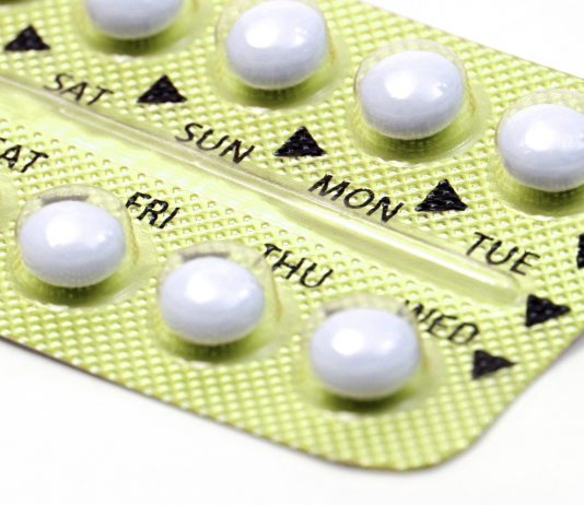 Kan jeg være gravid udenfor livmoderen selv om jeg tager p-piller?