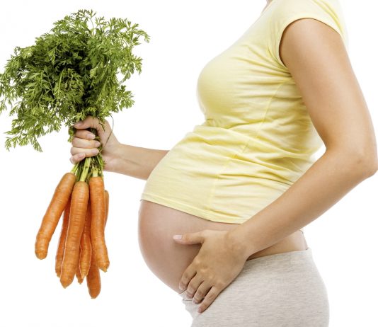Må jeg spise gulerødder samtidig med at jeg tager Gravitamin når jeg er gravid?