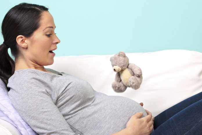 naar-jeg-maerker-liv-i-maven-er-det-kun-bump-er-det-normalt_17118183 Gravid i uge 29 og mærker kun bump, eller