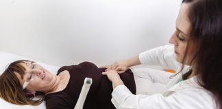 Svag positiv graviditetstest. Er jeg gravid udenfor livmoderen?